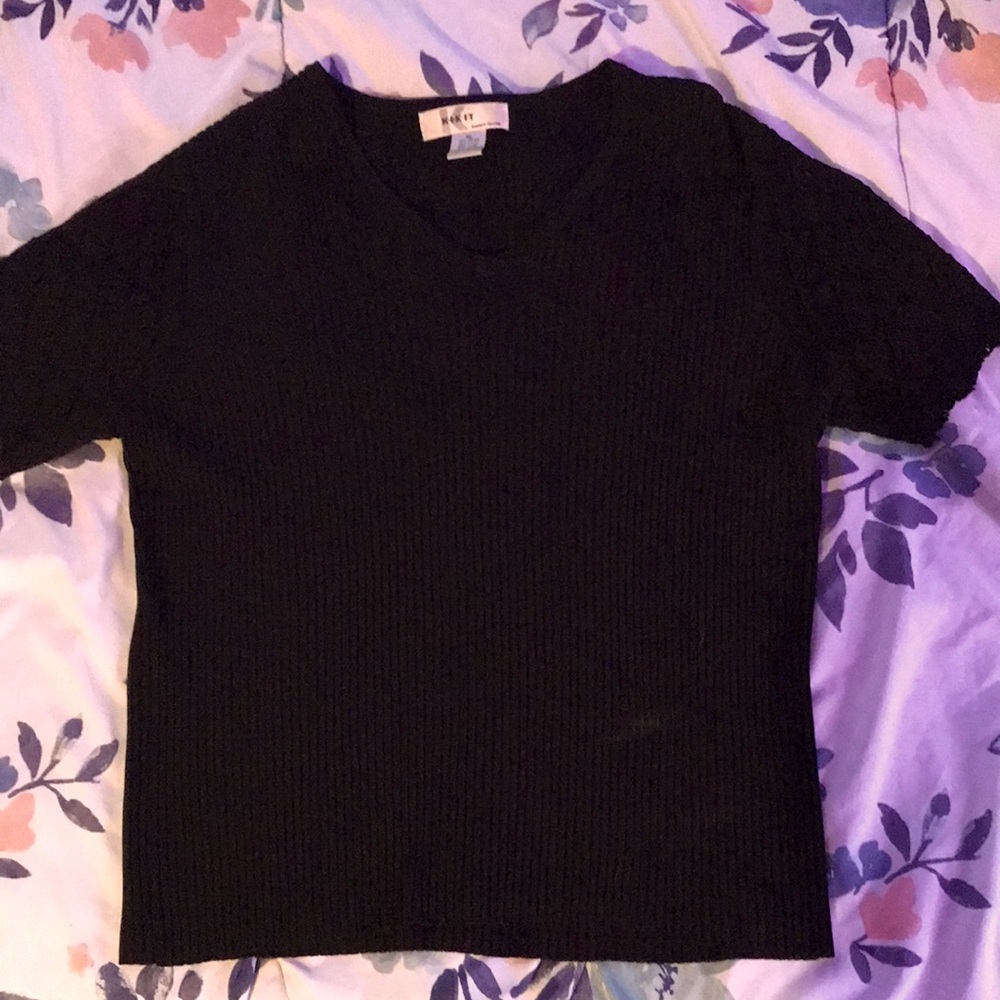 There is about three stains on this shirt, i will get them out